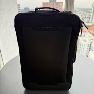 Samsonite Silhouette 17 Travel Backpack / Business Carry-On